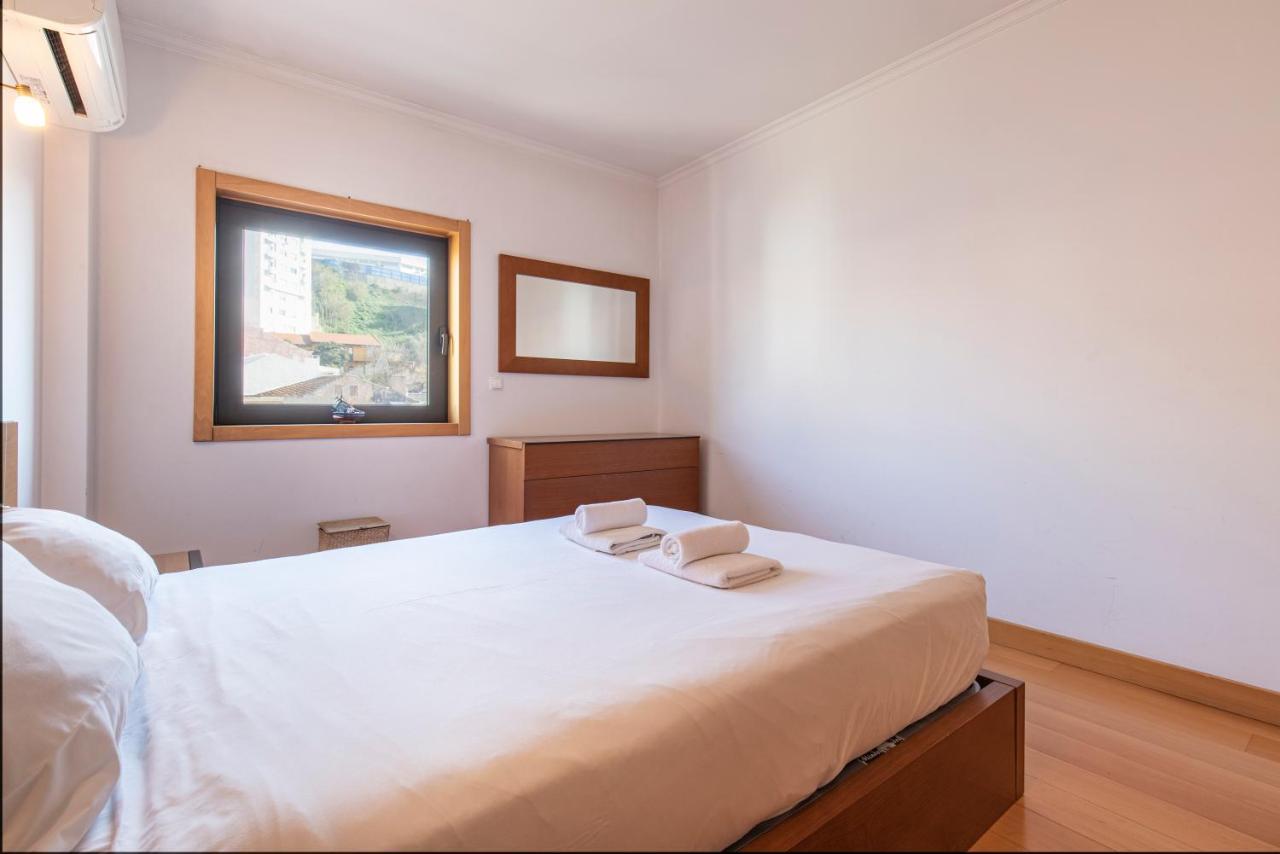 Lovelystay - Modern Apartment In Anjos Лиссабон Экстерьер фото